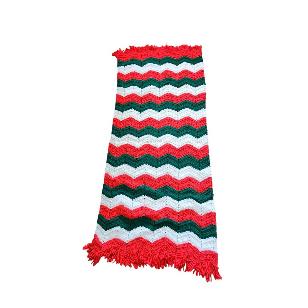 Christmas Themed Crochet Chevron Pattern Afghan With Red Fringe Edges